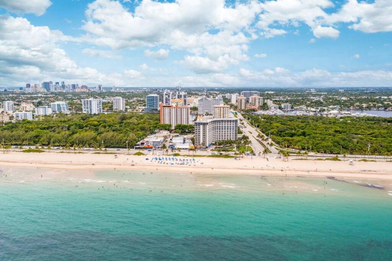 The Purple Pelican Beachfront With Ocean Balcony Unit 3 포트 로더데일 외부 사진